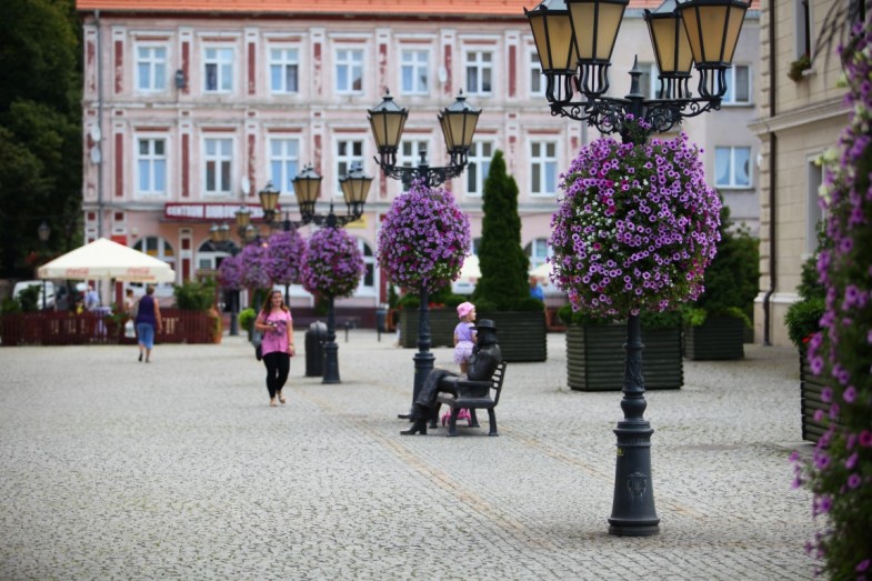 urban planters flower tower