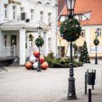 świąteczne dekoracje miejskie, wielkie bombki milicz terrachristmas (1)
