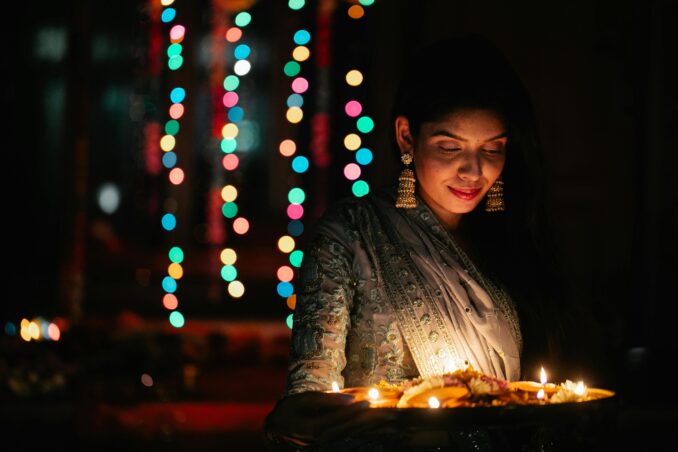Podróże świąteczne: Diwali - Migoczące Światła Indyjskiego Święta